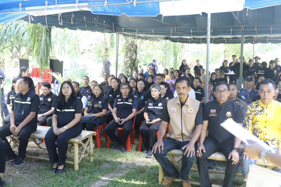 title - เลขาฯ ส.ป.ก. พร้อมคณะ ร่วมลงพื้นที่ติดตามคณะ รมช.กษ. ตรวจราชการ ณ ตำบลอ่าวลึก